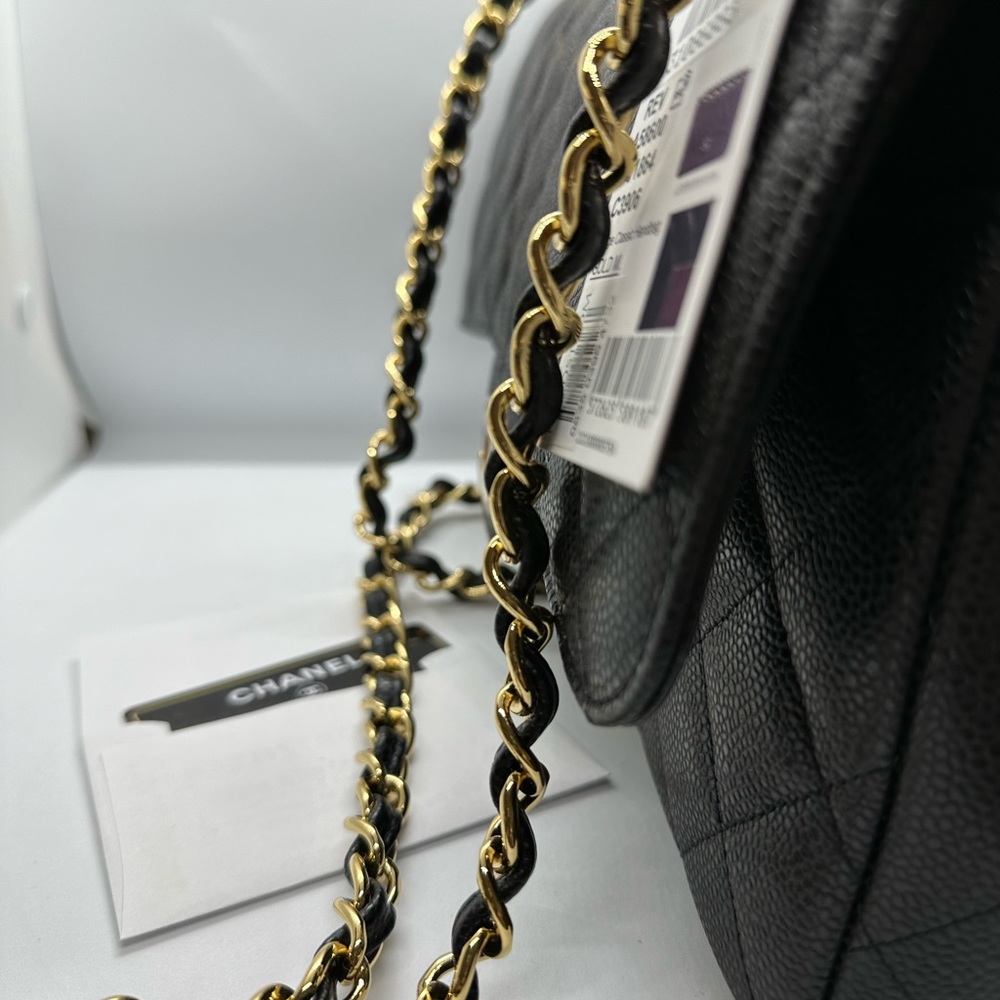 Chanel Classic Flap in caviar gold hardware. Color: Black - Picture 11 of 13